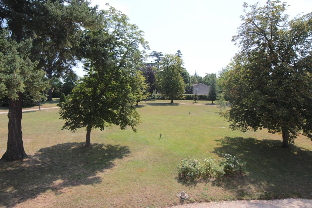 Villa Claude Cognac Bagian luar foto