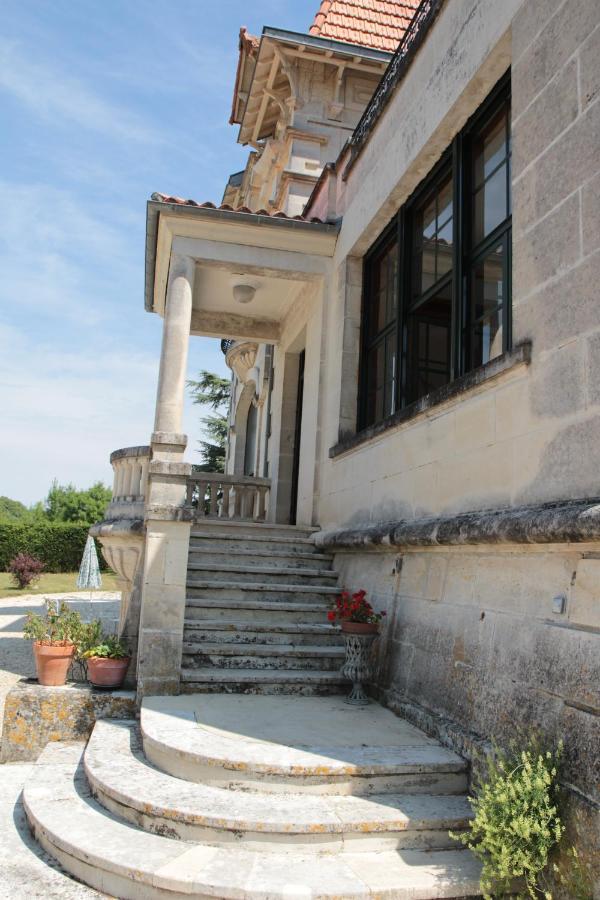 Villa Claude Cognac Bagian luar foto